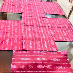 Pink DIning Set with 6 Mats and 1 Runner